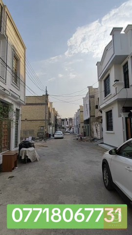 يوجد بيت 100 م طابقين كاملات طابوك في كربلاء مجمع الفرات خلف