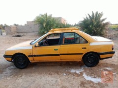 بيجو 405 2012 للبيع في ذي قار