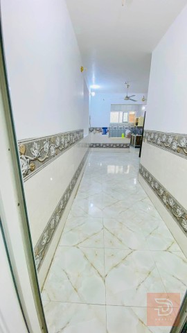 شقة طابق اول في كربلاء 100 متر للايجار