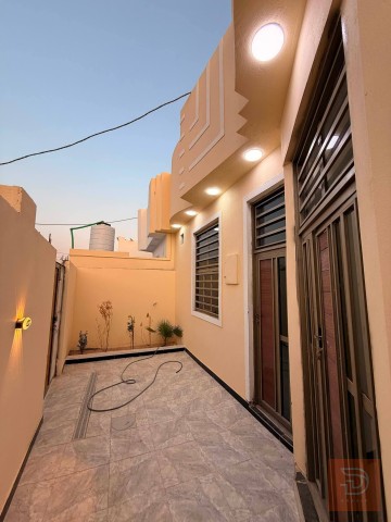 دار سكن بناء حديث مساحة 150 متر جديد للبيع في البصرة