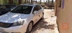 سيارة أم كراند 2013 للبيع في بغداد