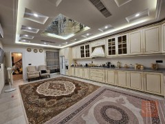 بيت VIP في أربيل الجديدة 300 متر للبيع