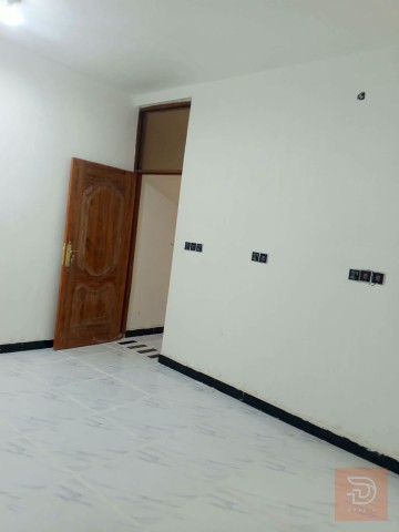 مشتمل بناء حديث غير مسكون مساحة 100م جديد للبيع في صلاح الدين