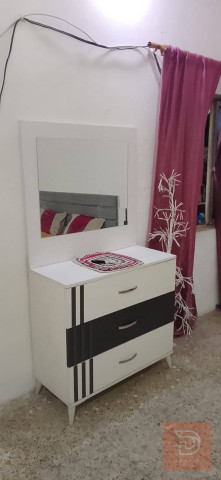 تخم وغرفة نوم مستعمل للبيع في واسط