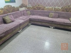 ديوان 11 مقعد تسگام مع مفرش فرو للبيع في واسط