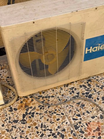 سبلت هايير طن ونص مستخدم موسم واحد مستعمل للمقايضة في واسط