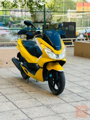 دراجة pcx جيل ثاني ياباني جديد للبيع في بغداد
