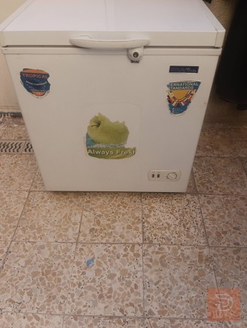 مجمده حلوه ونظيفه جديد للبيع في كربلاء المقدسة
