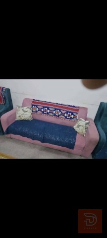 تخم ٧ مقاعد مستعمل للبيع في بغداد