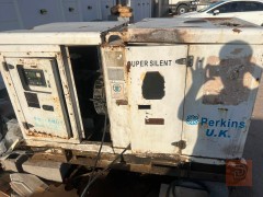 بيركنز ماكينة ليروي سومر بريطانية 20KV مستعمل للمقايضة في البصرة