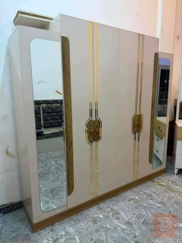 غرفة نوم تركية 5 قطع مستعمل للبيع في بغداد