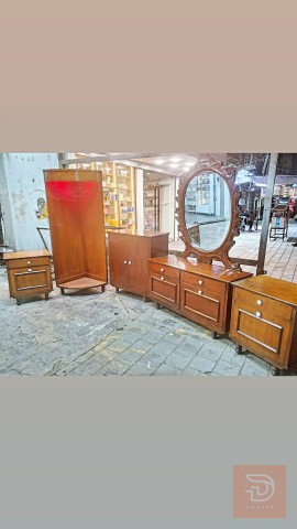 غرفة نوم صاج انتيك مستعمل للبيع في بغداد