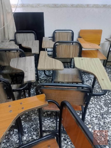 ستولات عدد 10 بدون ضرر مستعمل للبيع في بغداد