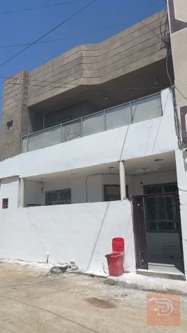 بيت طابقين بناء حديث 100 متر جديد للبيع في كربلاء المقدسة