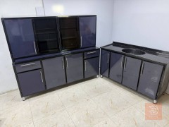 كاونتر مترين ارضي وملحق للبيع في بغداد