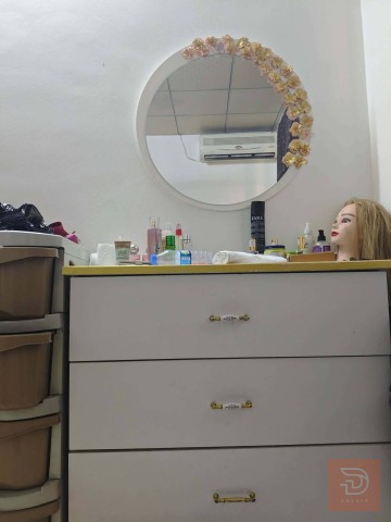 غرفة نوم جديدة ونظيفة للمقايضة في أربيل