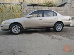 تويوتا كورولا 93 للبيع في بغداد