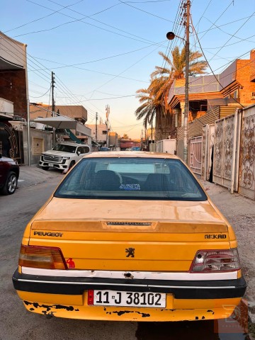بيجو اكد 2015 للبيع في بغداد