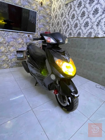 سكنس ياباني حالة جديدة للبيع في بغداد