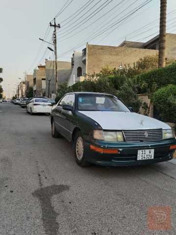 تويوتا كراون بطه موديل 98 للبيع في بغداد
