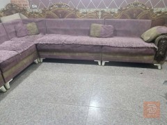 ديوان 11 مقعد مع مفرش فرو للبيع في واسط