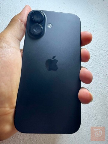 iPhone 16 أسود 128GB as stated للبيع في بغداد