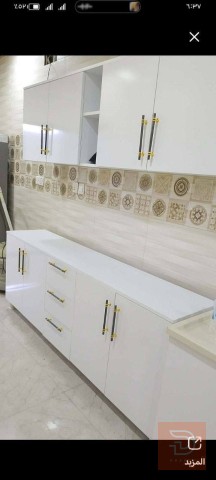 كاونتر خشب MDF مترين مع ملحق وسنك مرمر للبيع في كربلاء المقدسة