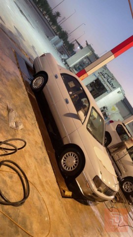 سيارة نظيفة جداً مع إشارة حجز 2020 للبيع في البصرة