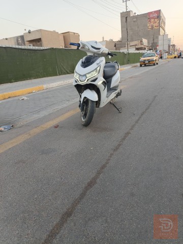 دراجة سكنس شحن كهربائية للبيع في بغداد
