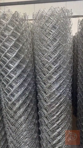 دونم كامل بسعر مناسب للبيع في الأنبار