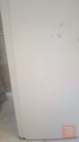 ثلاجة حجم كبير للبيع في واسط