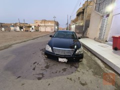 سيارة شاهينة ٢٠٠٧ سوداء للبيع في ميسان