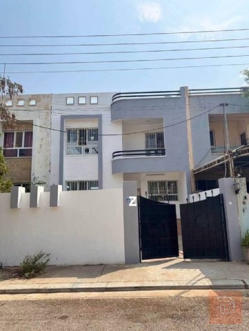 منزل في مجمع المهندسين أربيل 160م للبيع