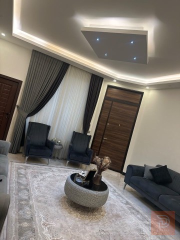 دار ملك صرف في حي العباس 130 م للبيع في بغداد