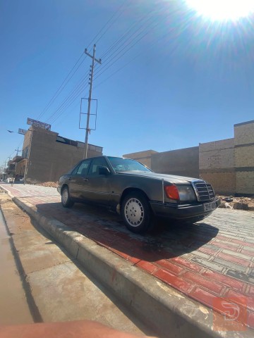 مرسيدس دب 300 مكينة وكير بطة مستعمل للبيع في كربلاء المقدسة