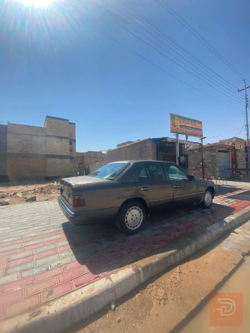 مرسيدس دب 300 مكينة وكير بطة مستعمل للبيع في كربلاء المقدسة