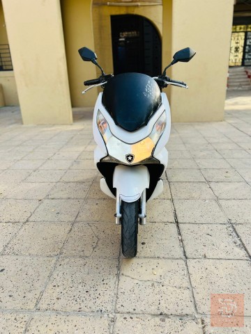 دراجة PCX جيل أول 150 للبيع في بغداد