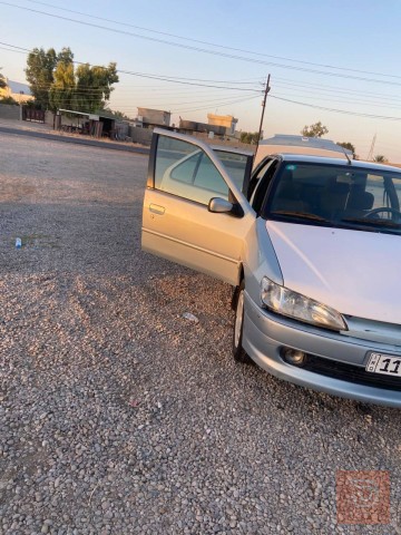 بيجو فرنسي 2001 للبيع في ديالى