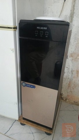 براد حار وبارد حجم وسط للبيع في واسط