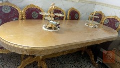 ميز خشب زان مع 8 كراسي جديد للبيع في بغداد