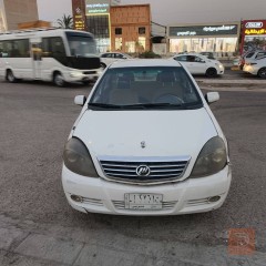سيارة ليفان 2012 للبيع في النجف الأشرف