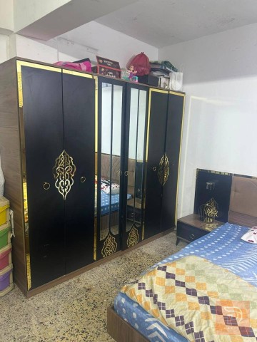 غرفة نوم تركية خمس قطع مستعمل للبيع في بغداد