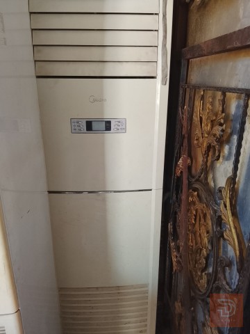 داخلي ميديا دفع قوي مستعمل للبيع في البصرة