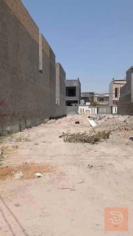 قطعة أرض 250 متر في الفلوجة للبيع في الأنبار