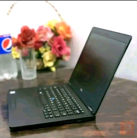 Dell سوبر سلم 14 انج للبيع في الأنبار