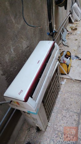 سبلت توسوت واحد طن انفيرتر مستعمل للبيع في بغداد