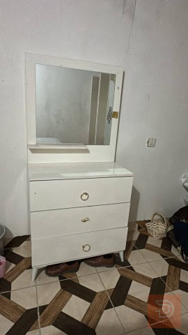 غرفة نوم 5 قطع للبيع في أربيل