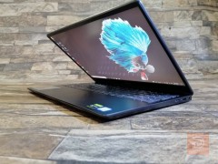 لابتوب Dell Inspiron 7590 Core i7 للبيع في بغداد