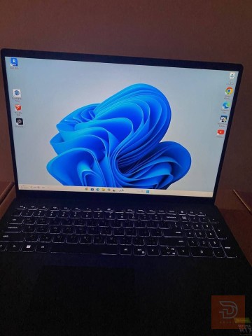 لابتوب Dell Vostro 16 7620 مستعمل للبيع في واسط