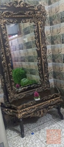 ميز تواليت خشب ثكيل للبيع في بغداد